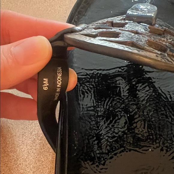 Tory Burch Miller Cloud lug sandals patent black and pink - Picture 3 of 7